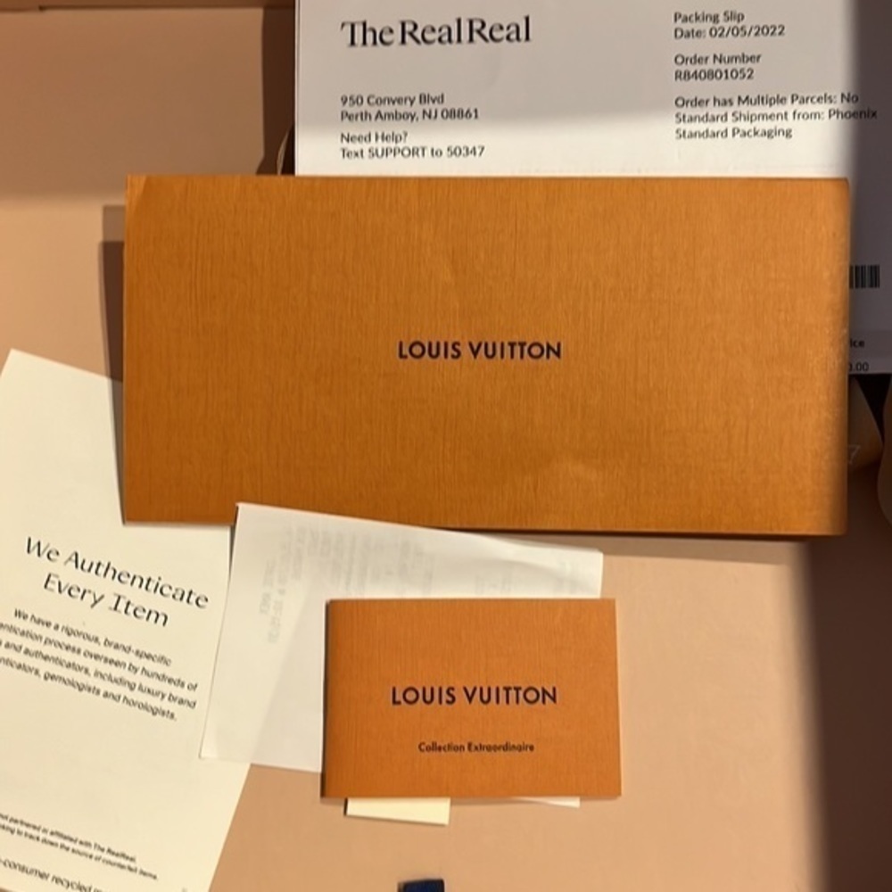 Louis Vuitton Taurillon Capucines PM - used - Picture 14 of 16